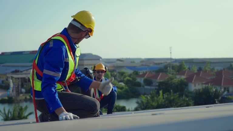 Best Emergency Roof Repair Services  in Linden, TX